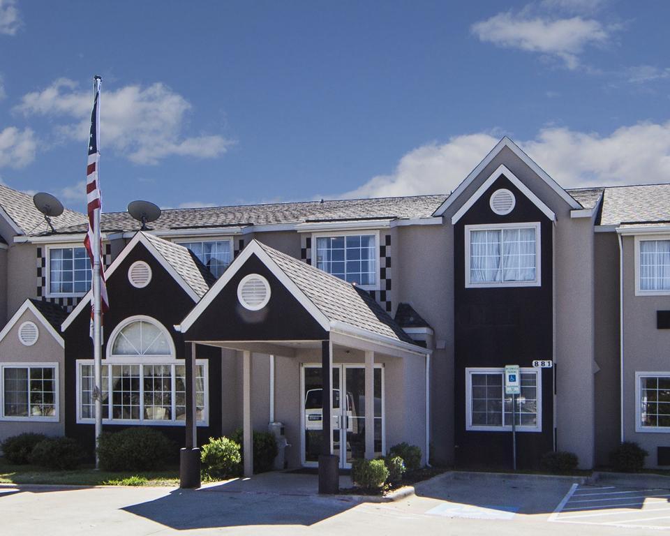 Econo Lodge & Suites Lewisville Area