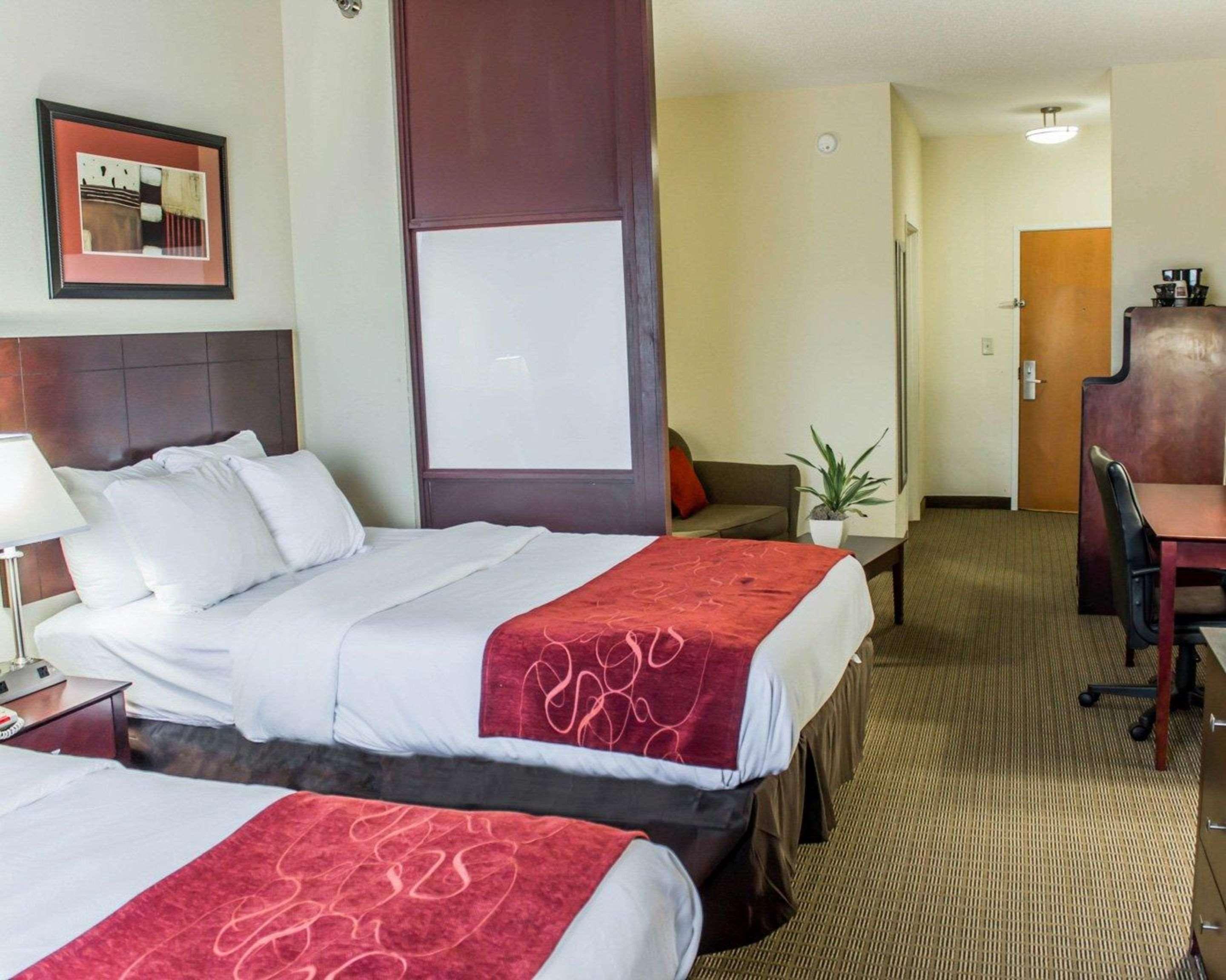 Comfort Suites Clayton - Garner