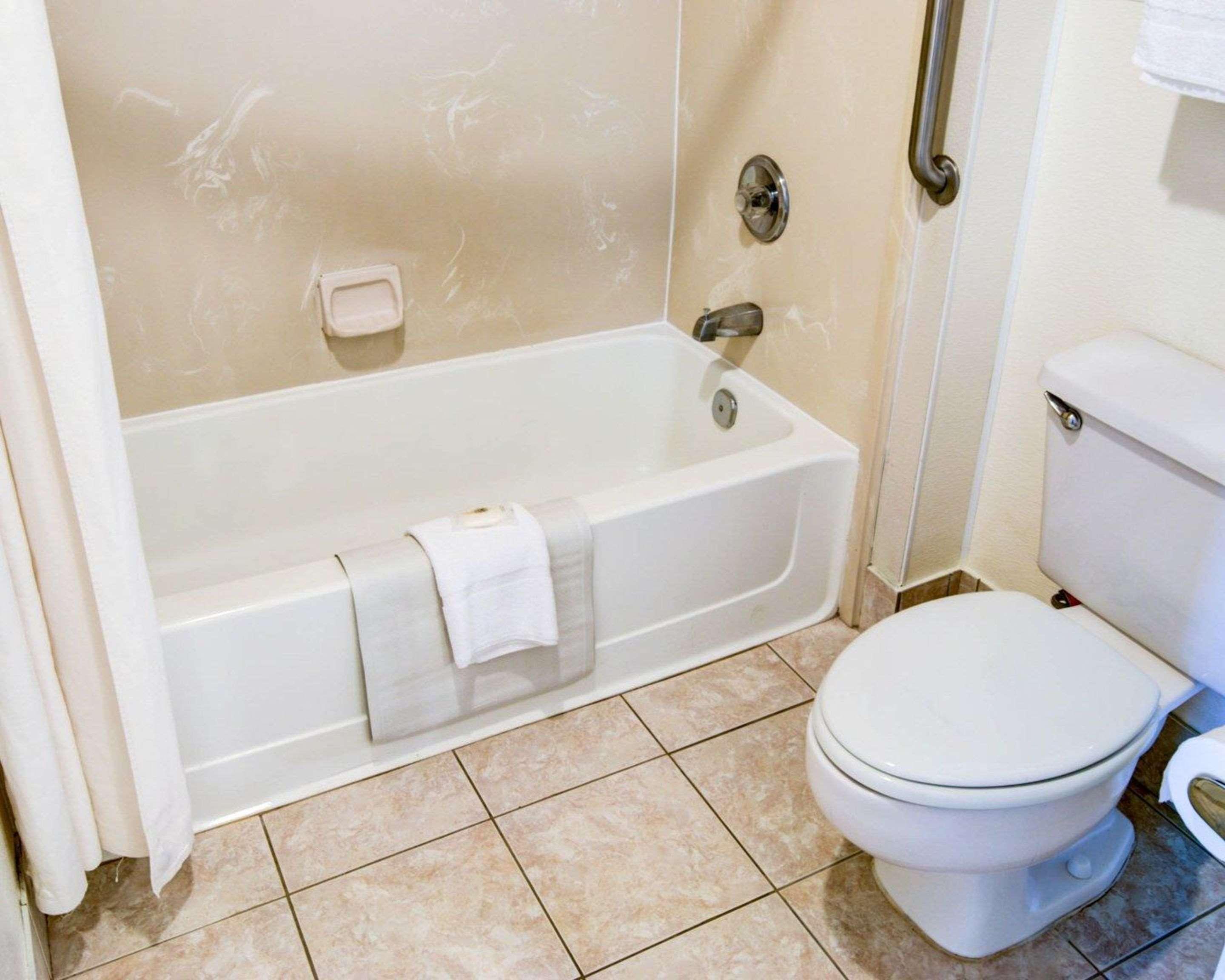 Comfort Inn Redding near I-5