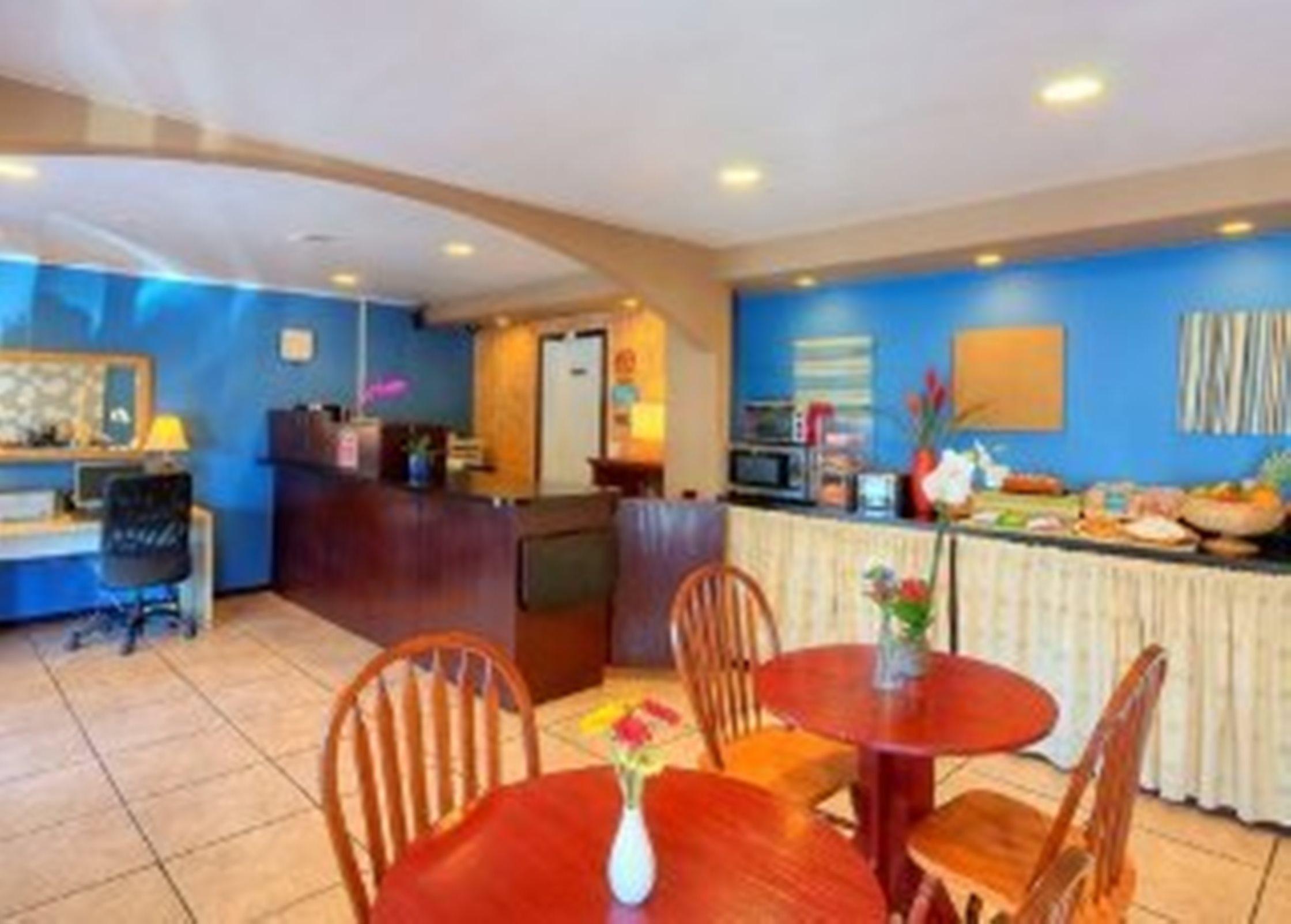 Rodeway Inn San Diego Beach SeaWorld Area