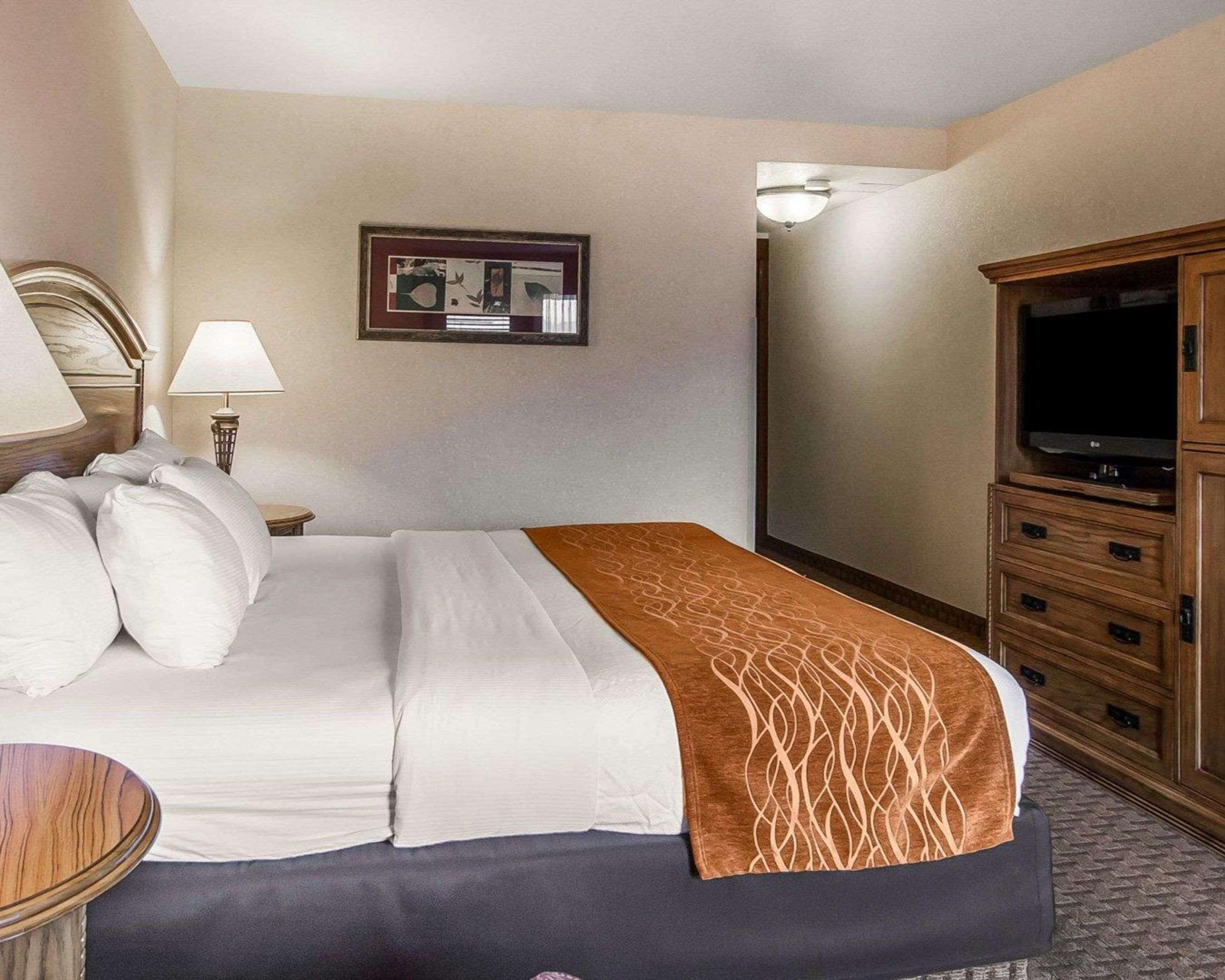 Kathryn Riverfront Inn - Ascend Hotel Collection
