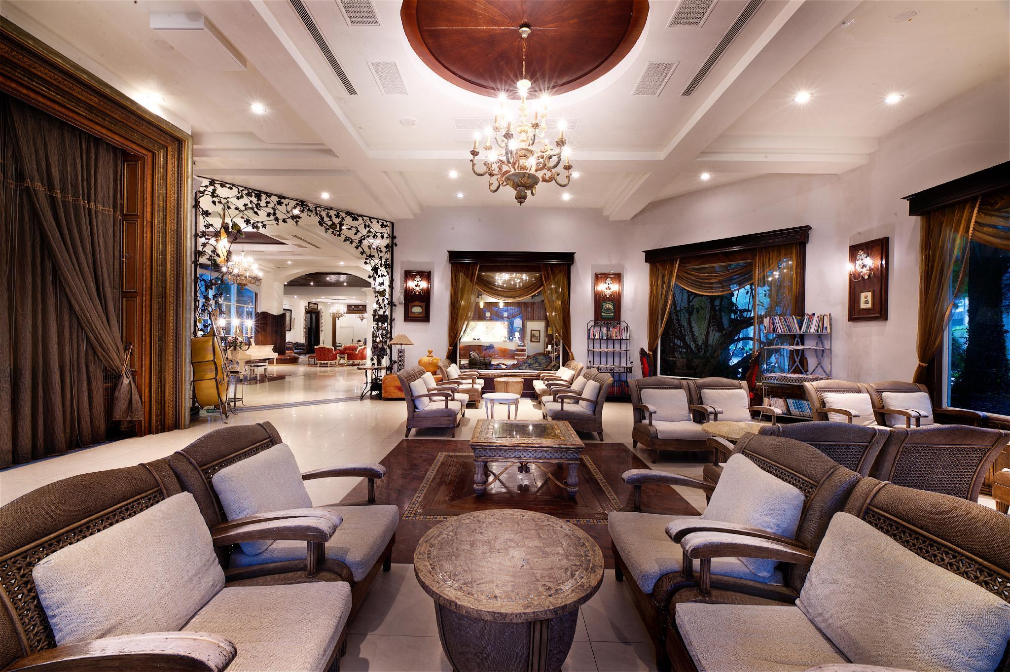 Shangrila Boutique