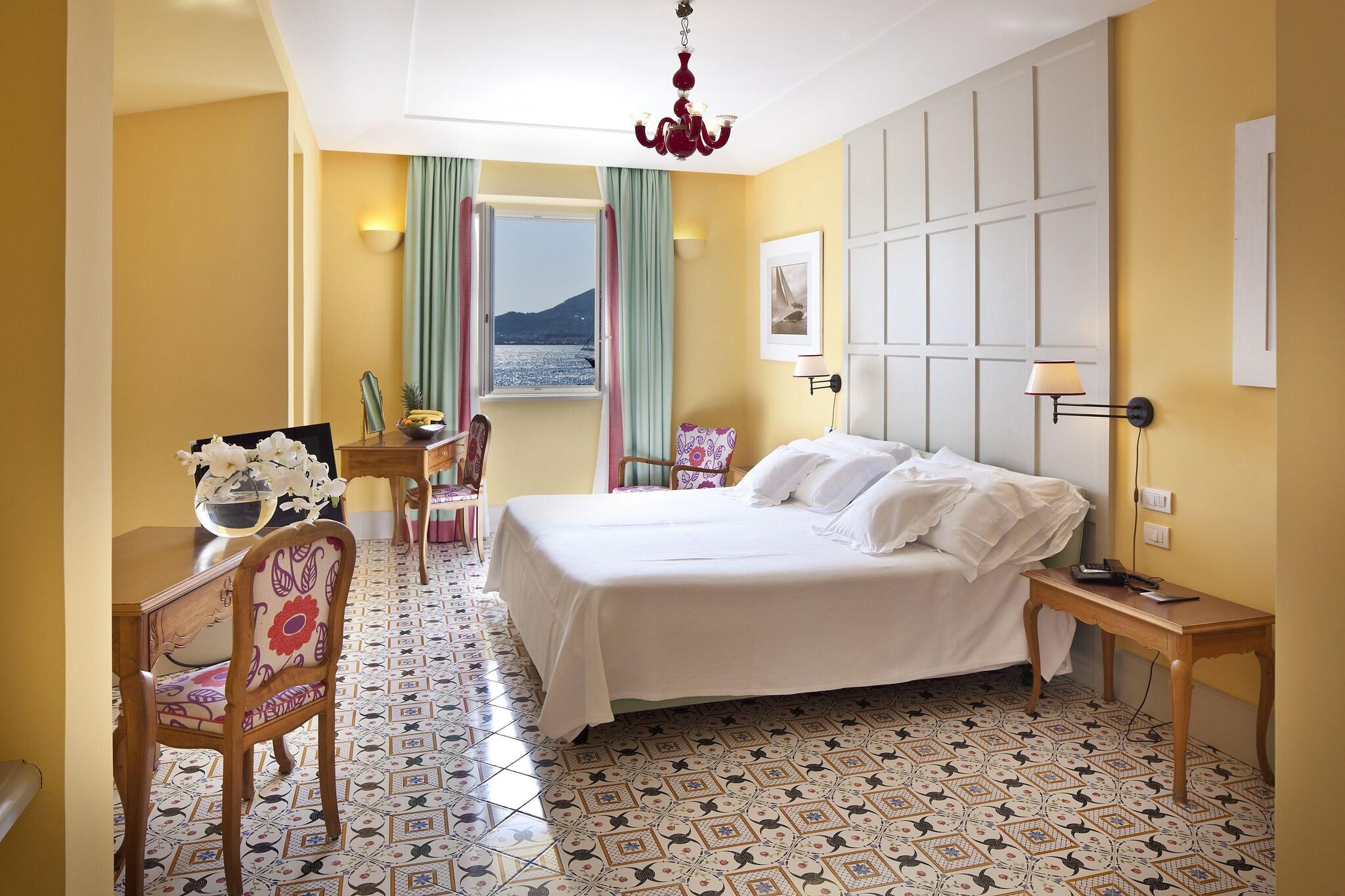 Albergo Della Regina Isabella by null