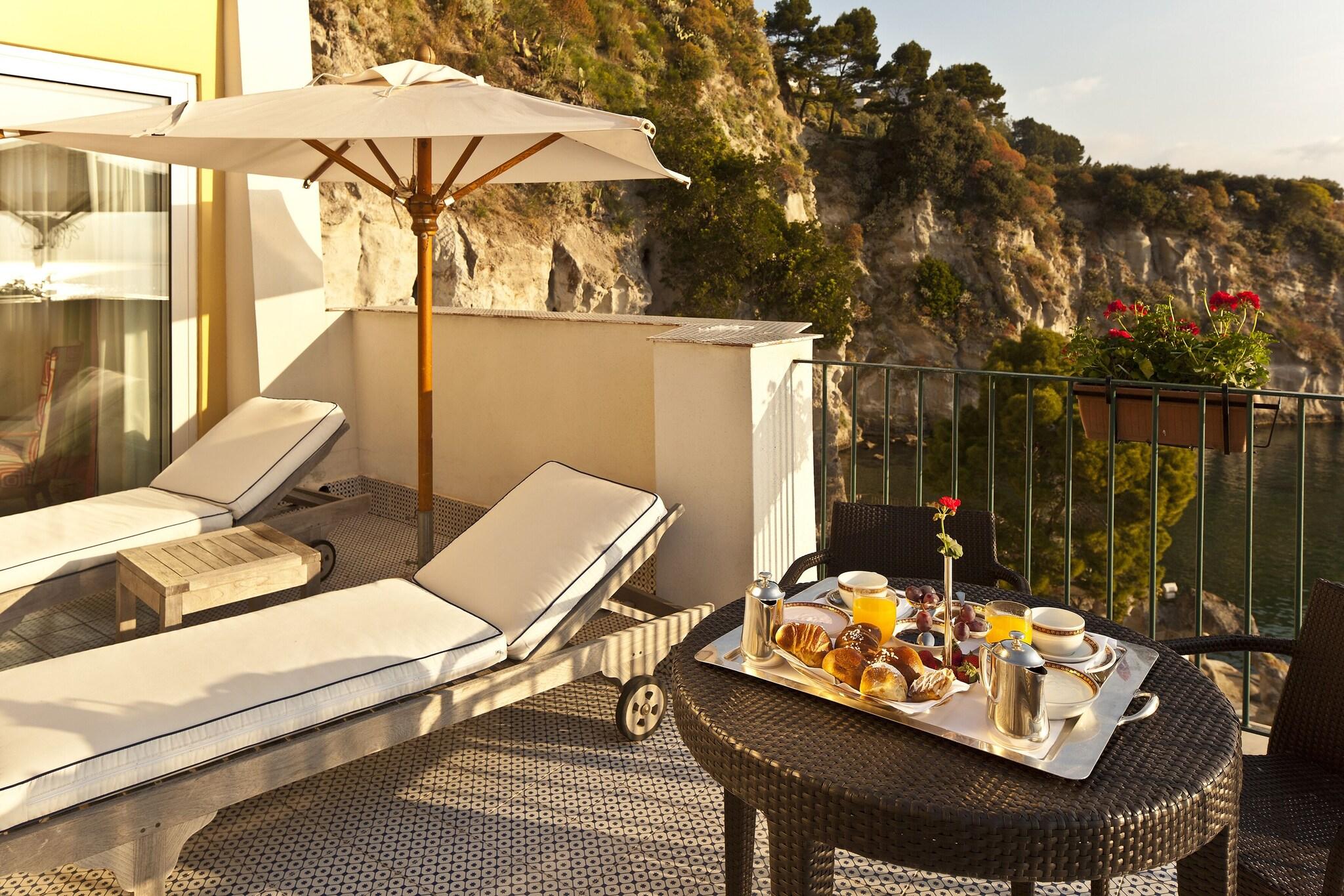 Albergo Della Regina Isabella by null