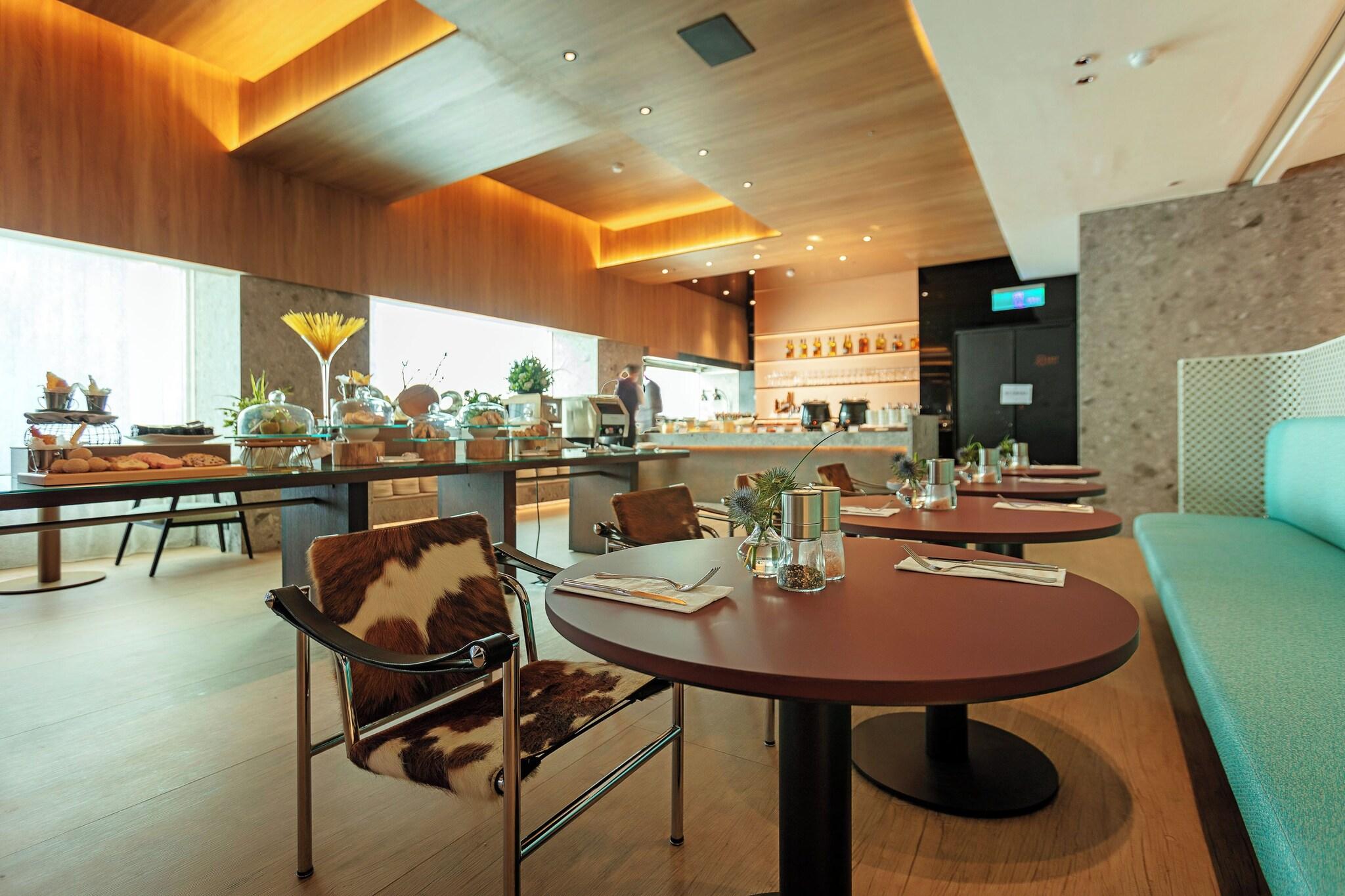 United Hotel 國聯大飯店 by null