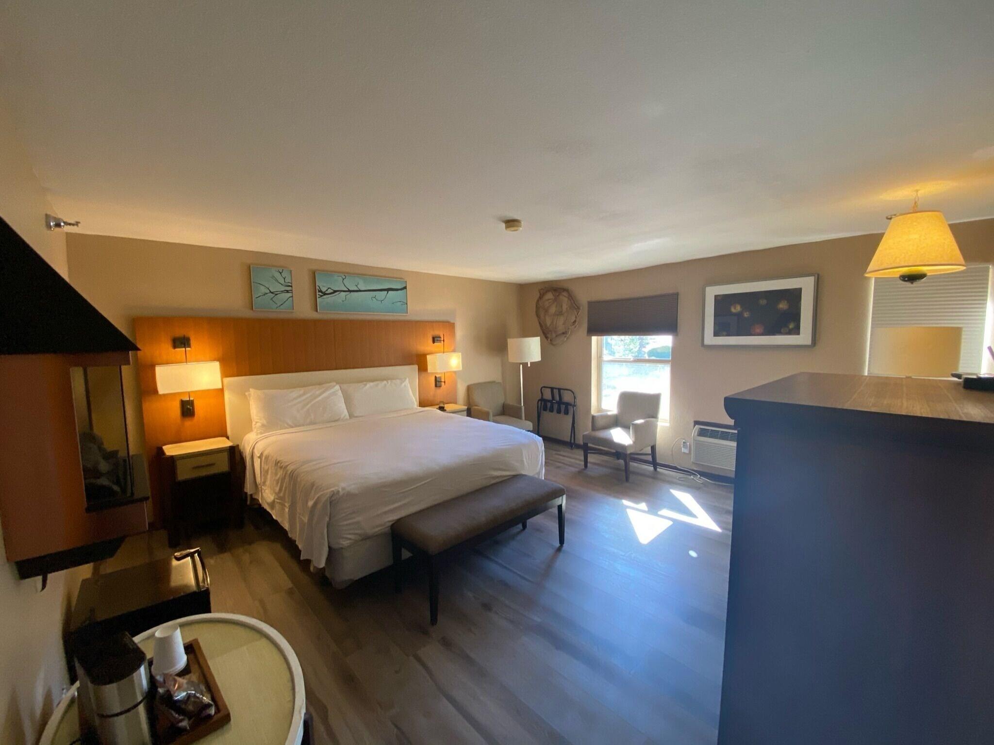 The Retreat on Charleston Peak by null