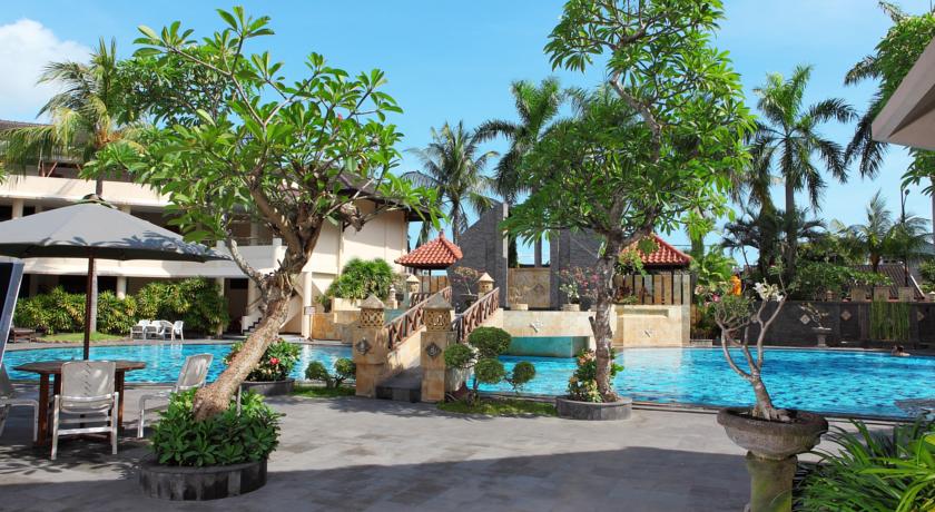 Lombok Raya Hotel by null