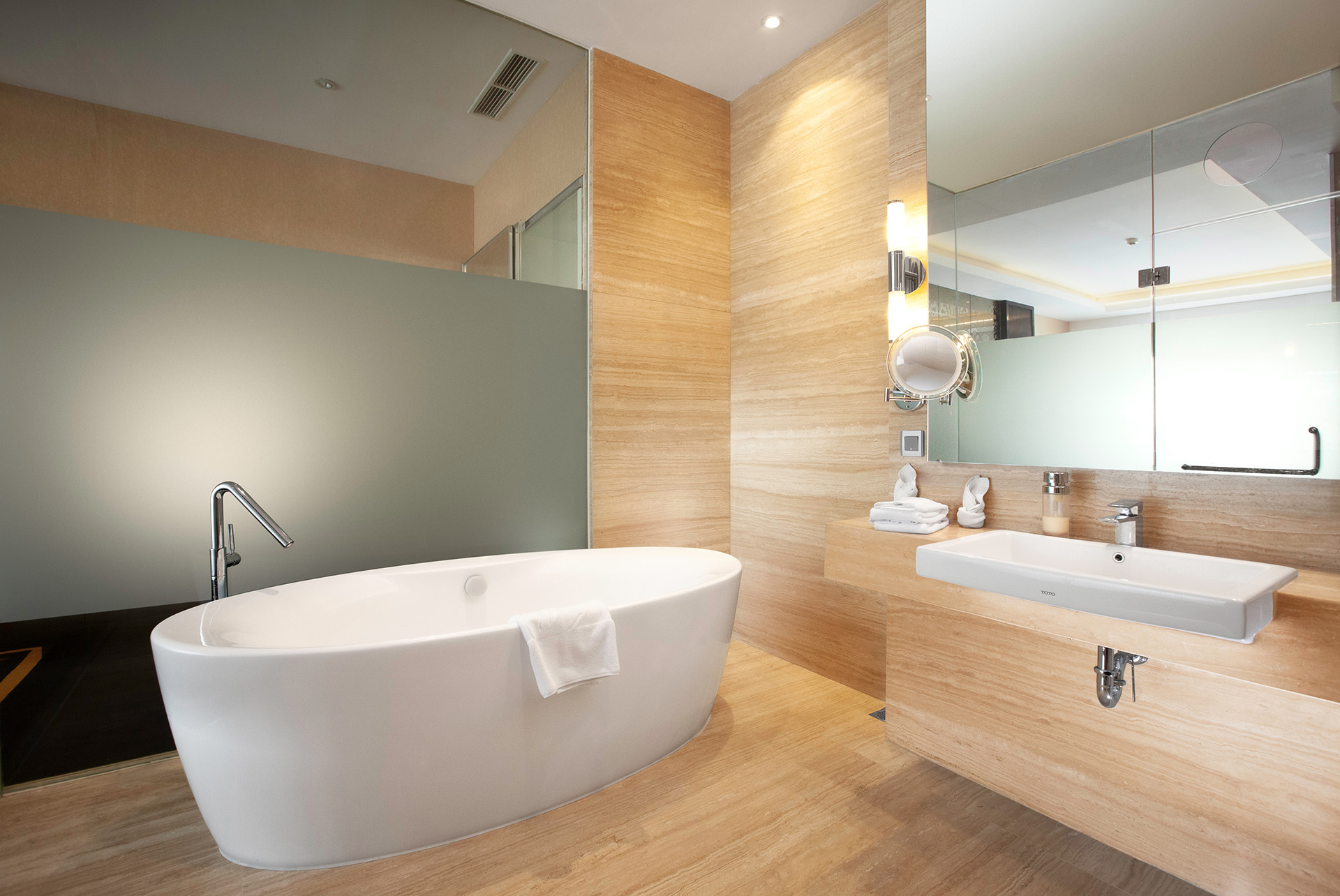 Lombok Raya Hotel by null