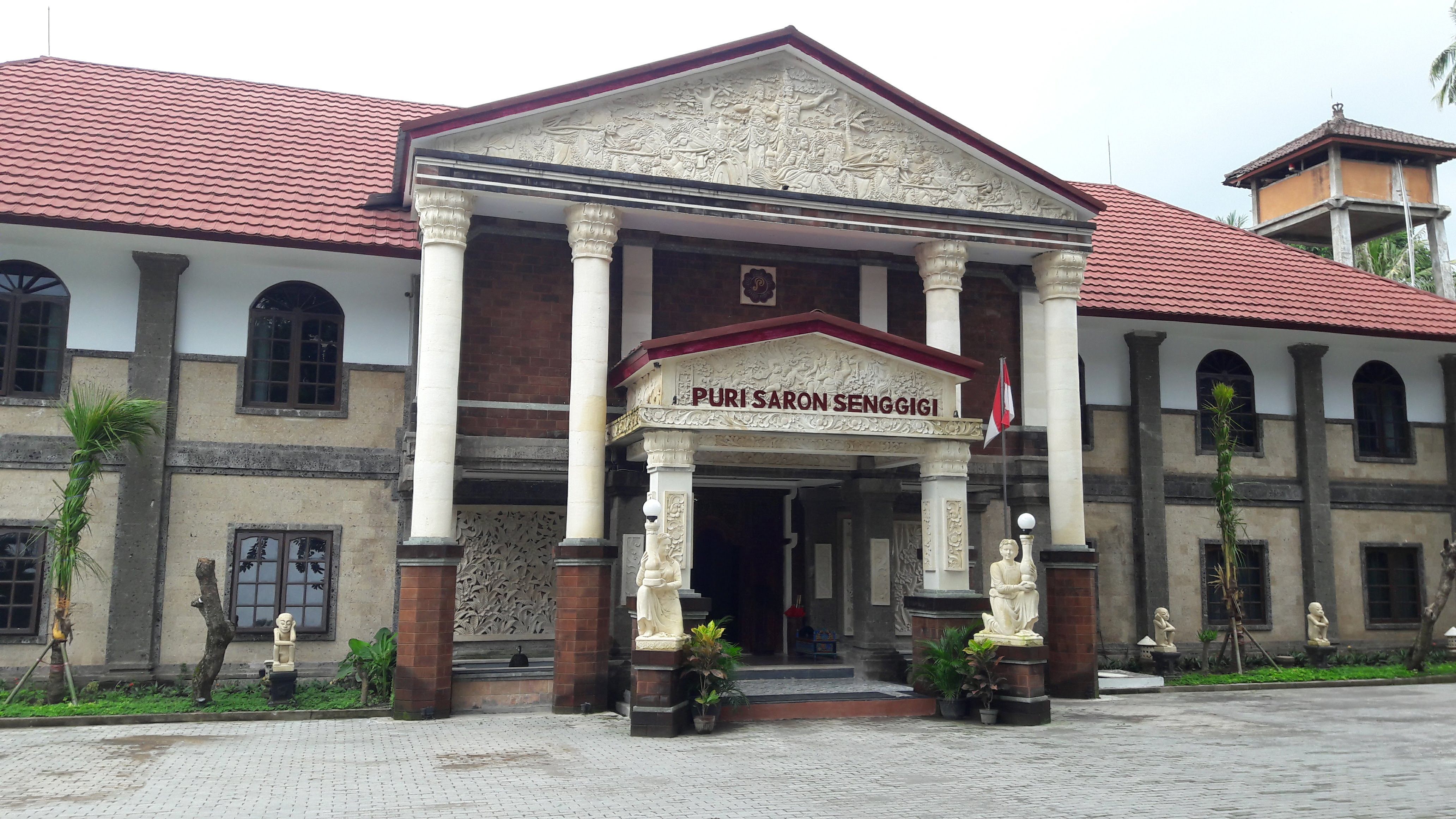 Puri Saron Hotel Senggigi