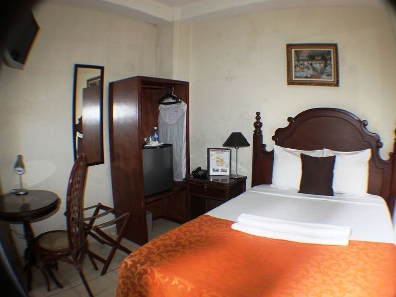 Hotel Villa Florencia Zona Rosa by null