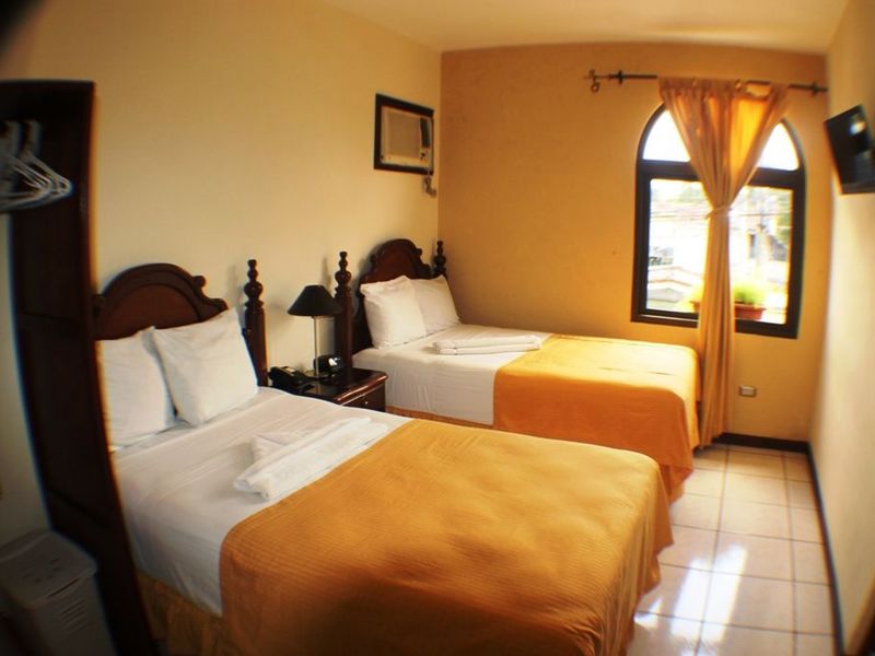 Hotel Villa Florencia Zona Rosa by null