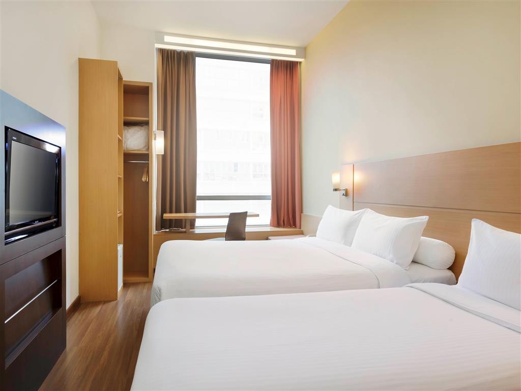 Ibis Singapore Novena
