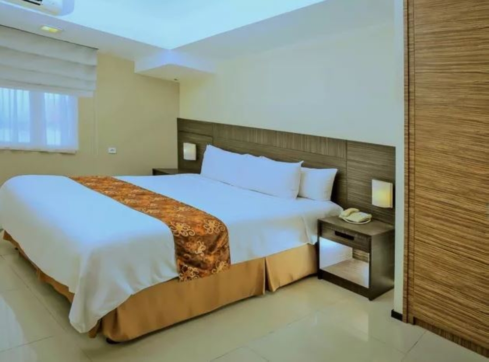 Golden Tulip Balikpapan Hotel & Suites by null