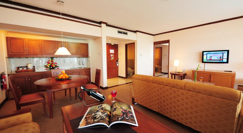 Patra Semarang Hotel & Convention