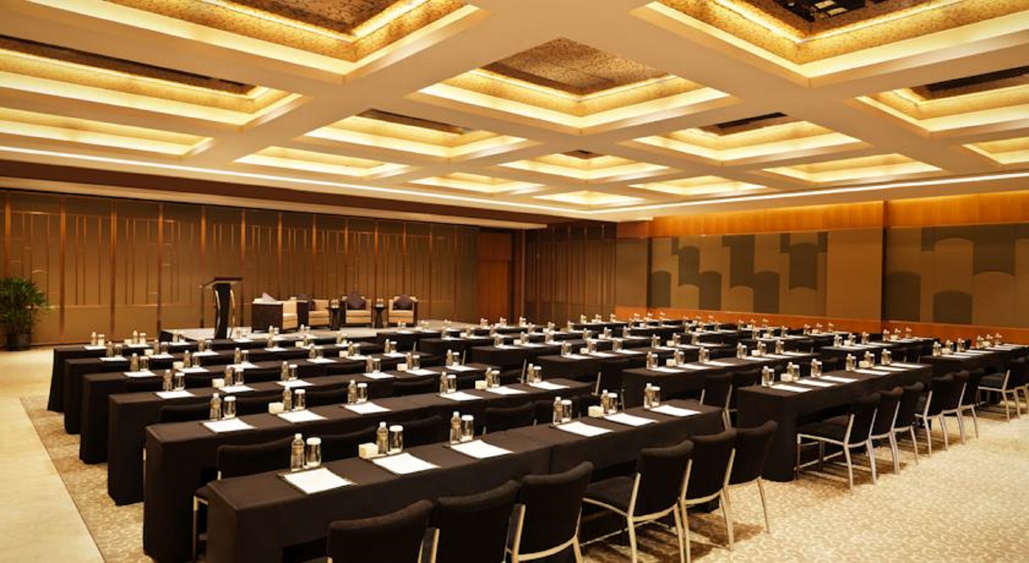 Jumeirah Himalayas Hotel Shanghai by null