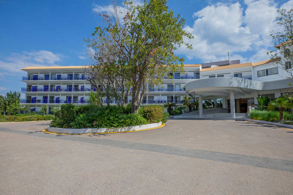 Golden Coast - nuotrauka