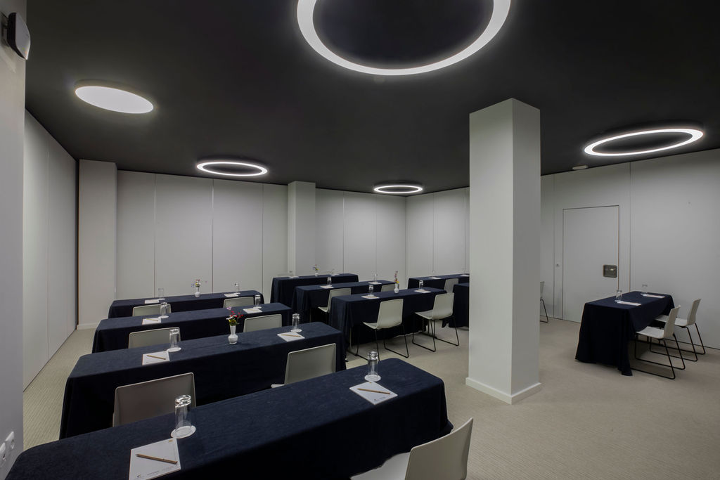 Golden Coast - nuotrauka