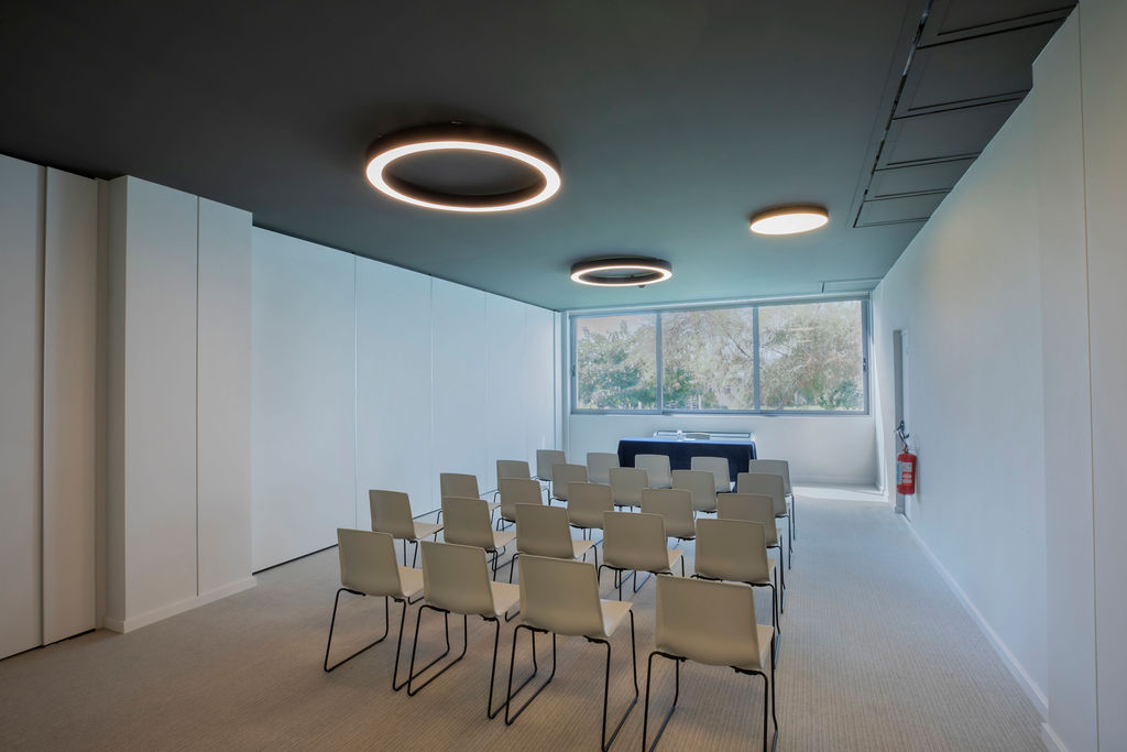 Golden Coast - nuotrauka