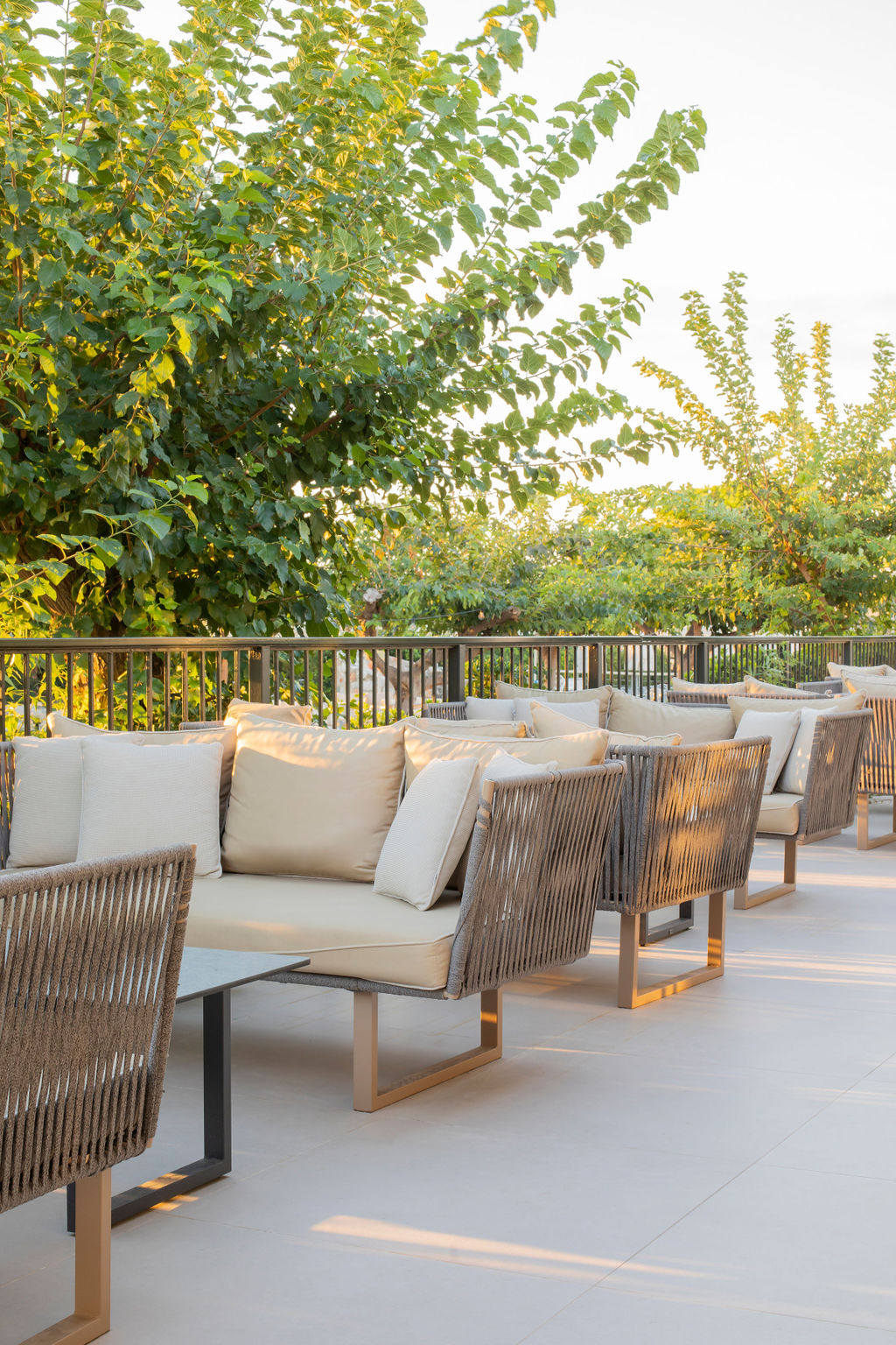 Golden Coast - nuotrauka