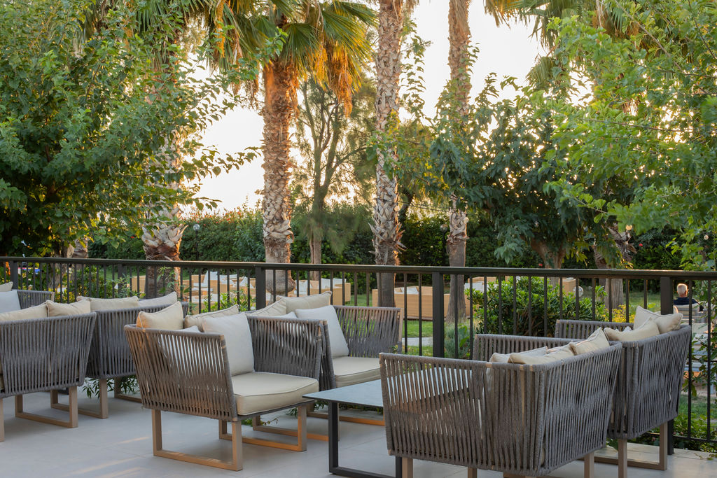 Golden Coast - nuotrauka