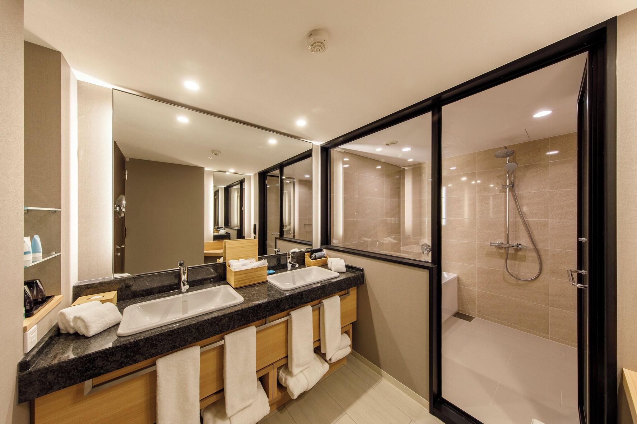 Hotel Nikko Osaka by null