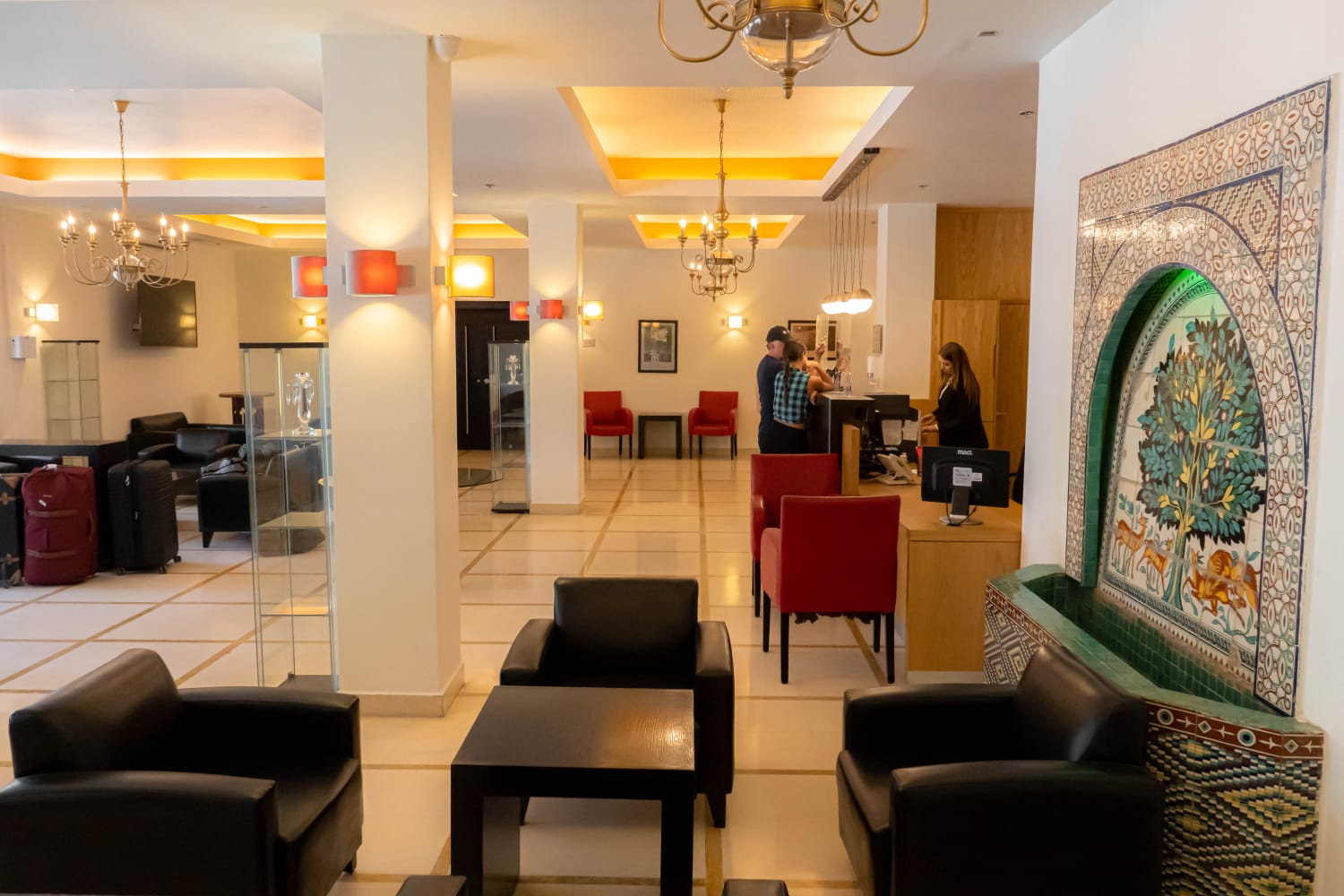 Legacy Hotel. by null