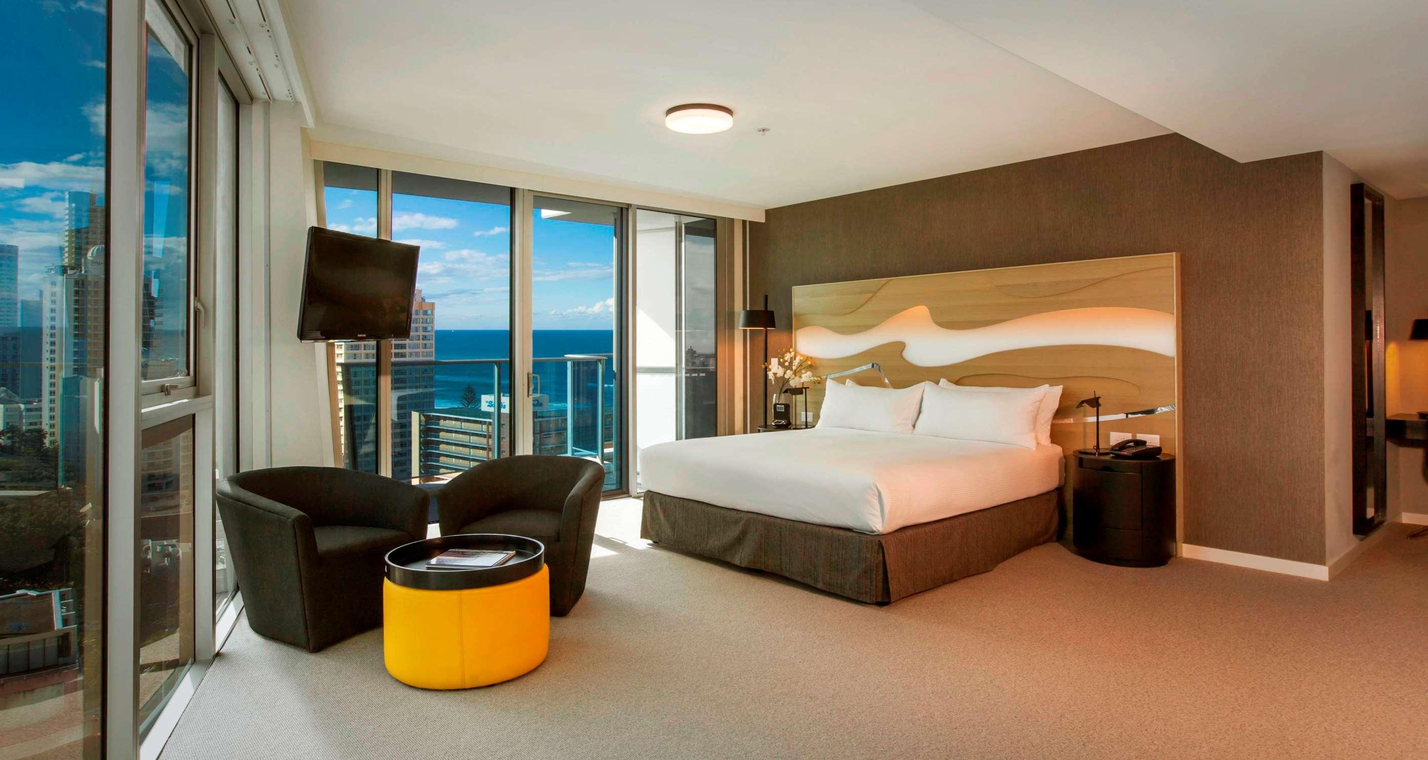 Hilton Surfers Paradise Hotel & Residences