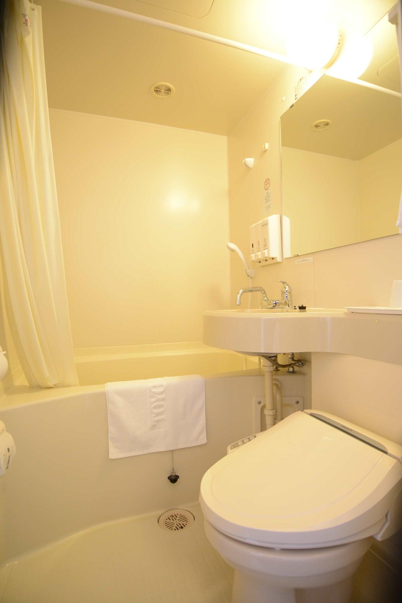 Toyoko Inn Hokkaido Hakodate Ekimae Daimon
