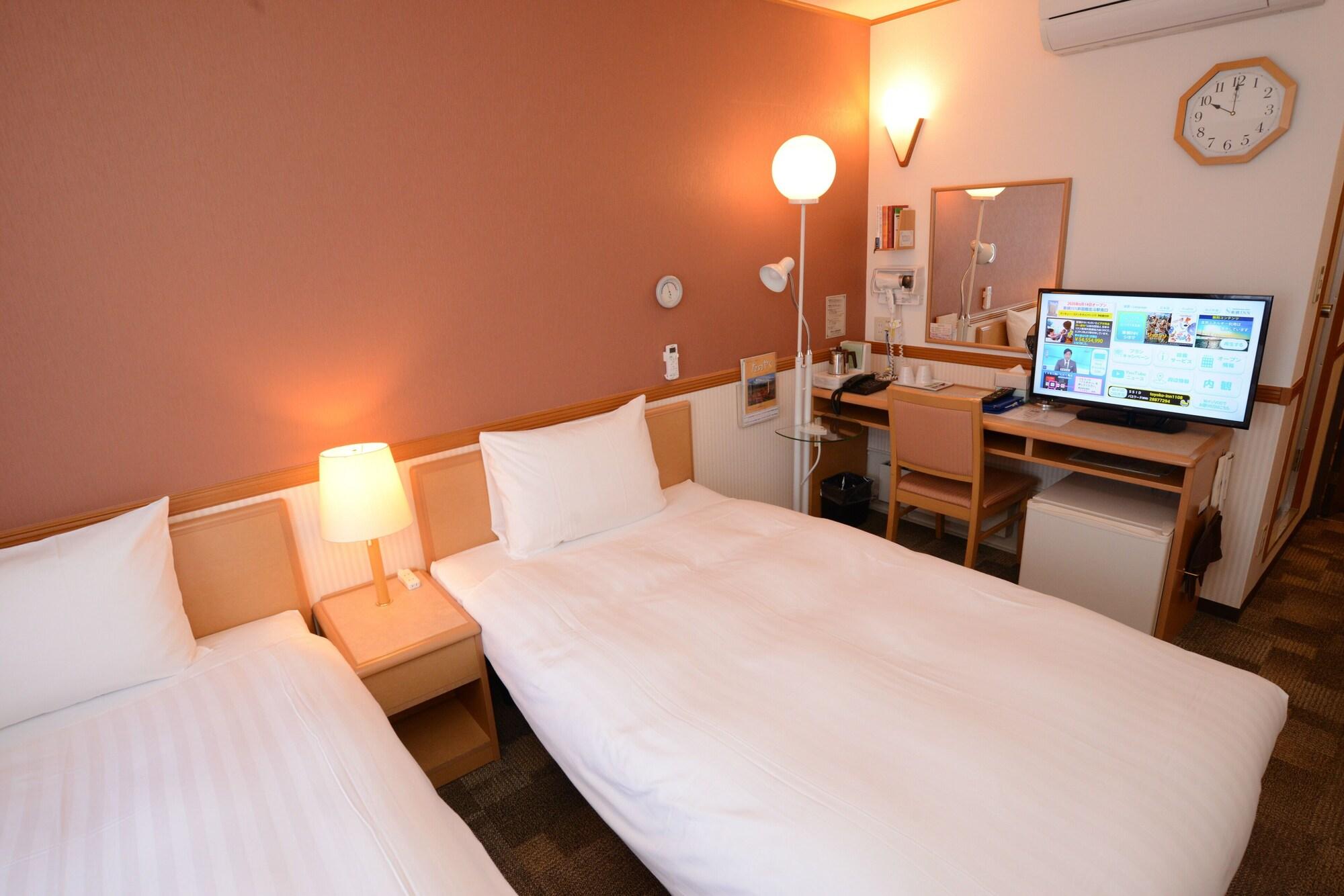 Toyoko Inn Hokkaido Hakodate Ekimae Asaichi by null