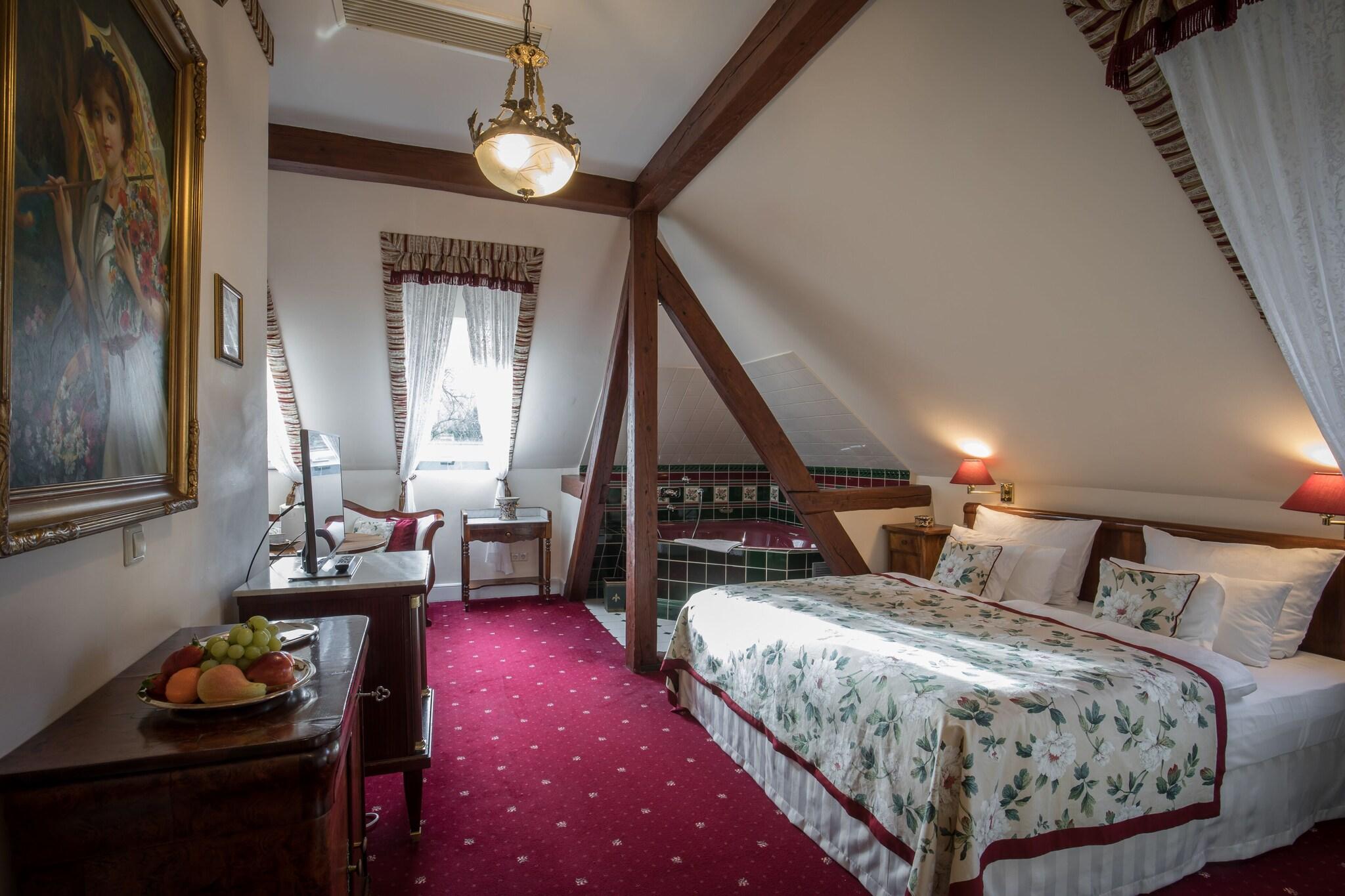 Hotel "Belle Epoque" by null