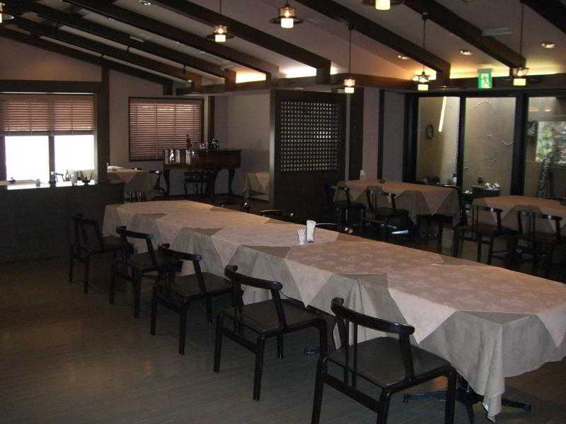 Hanamura