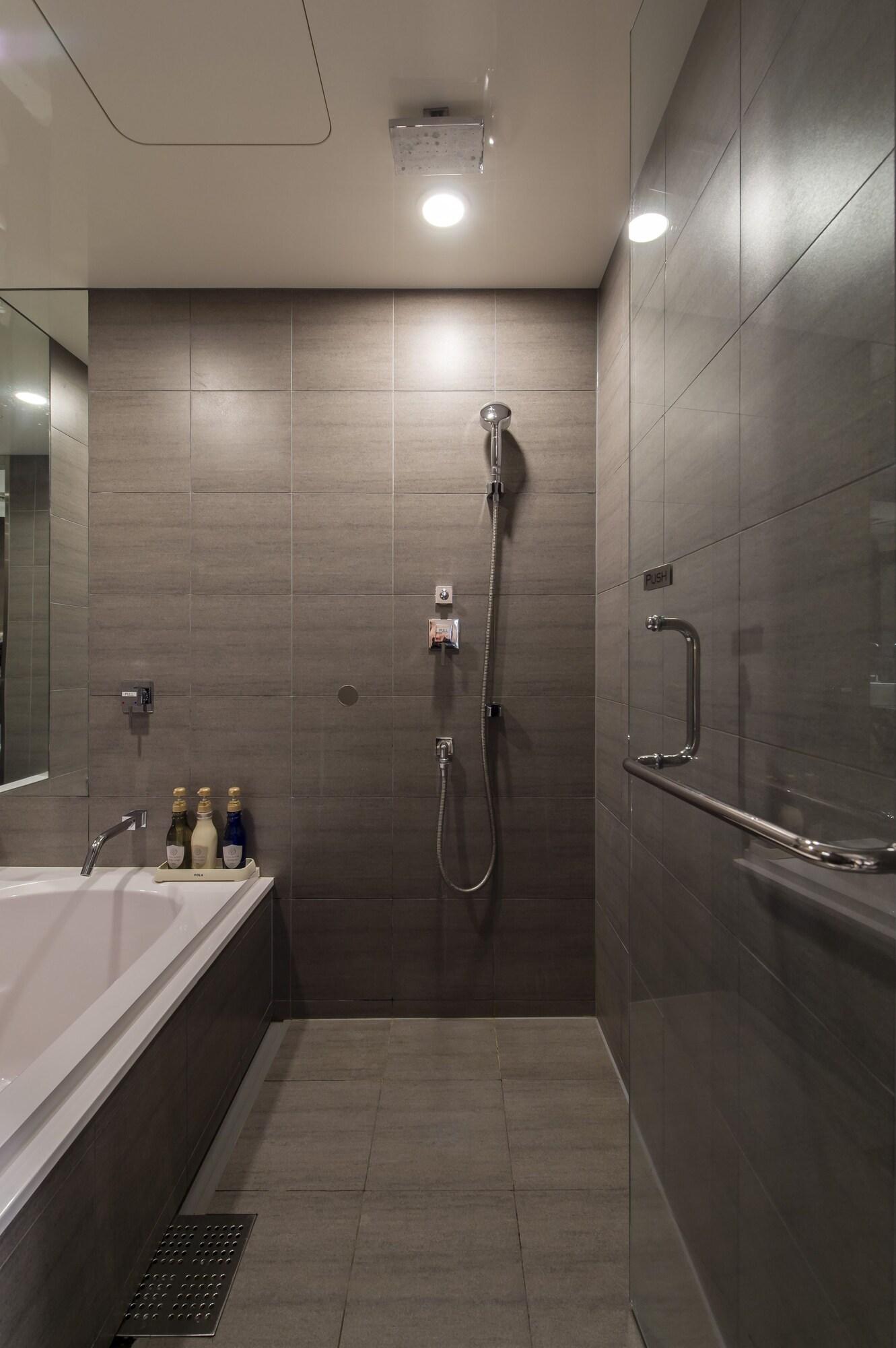 Akasaka Granbell Hotel by null