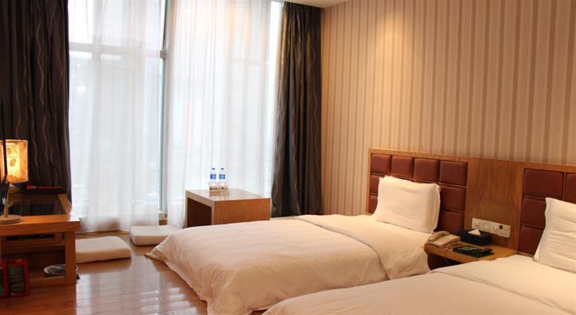 Shanshui Trends Hotel Dongzhan by null