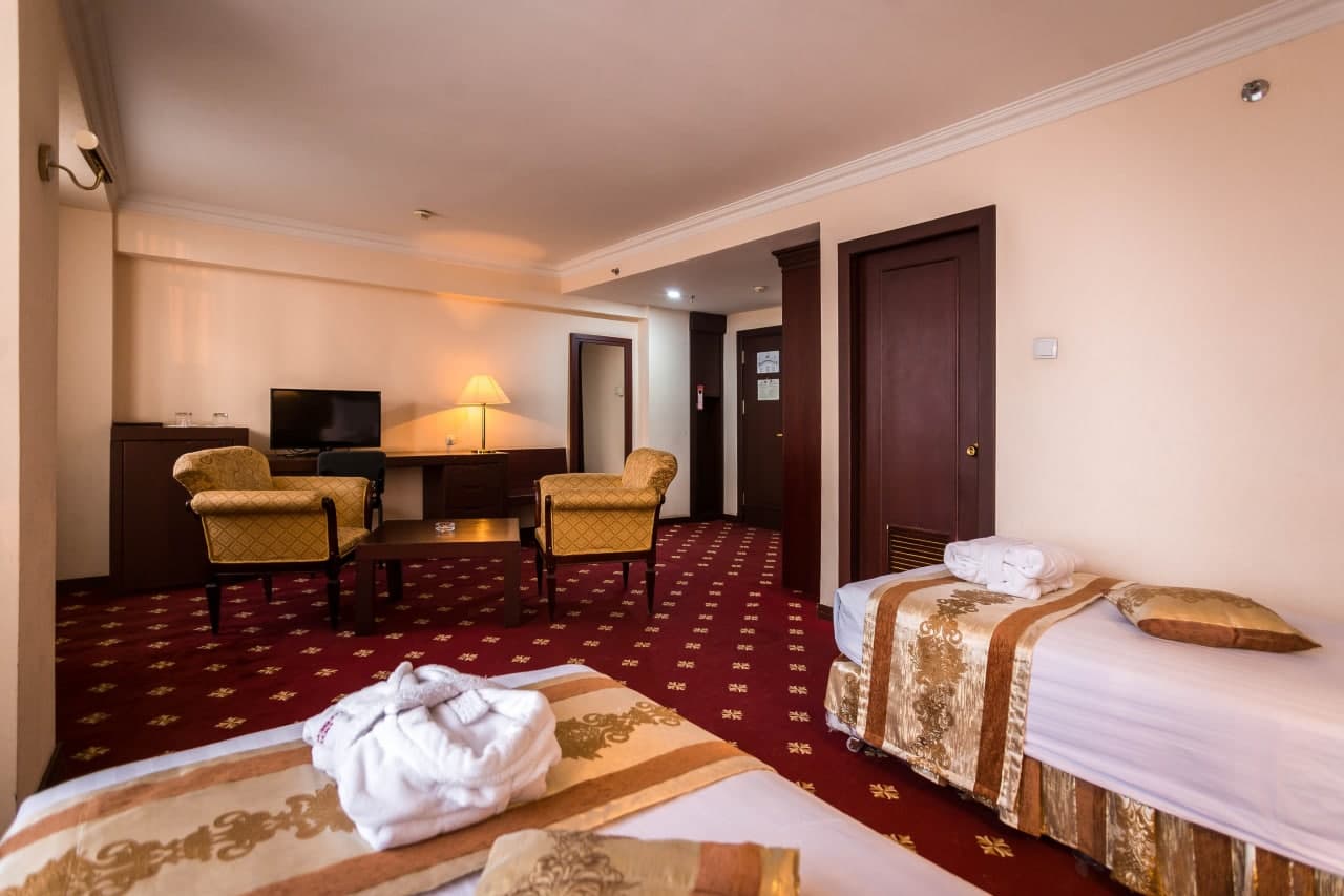 Hotel Uzbekistan by null