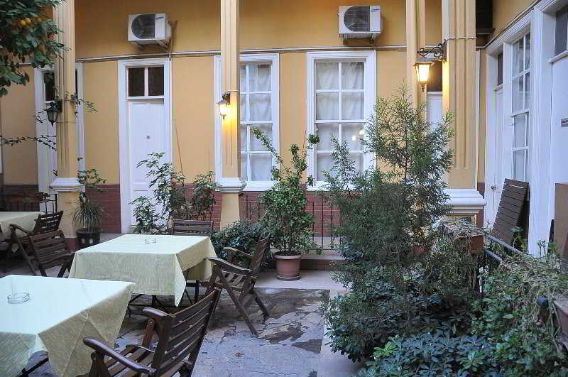 Antikhan Hotel by null