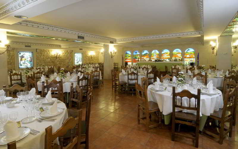 Hostal Santo Domingo de Silos by null