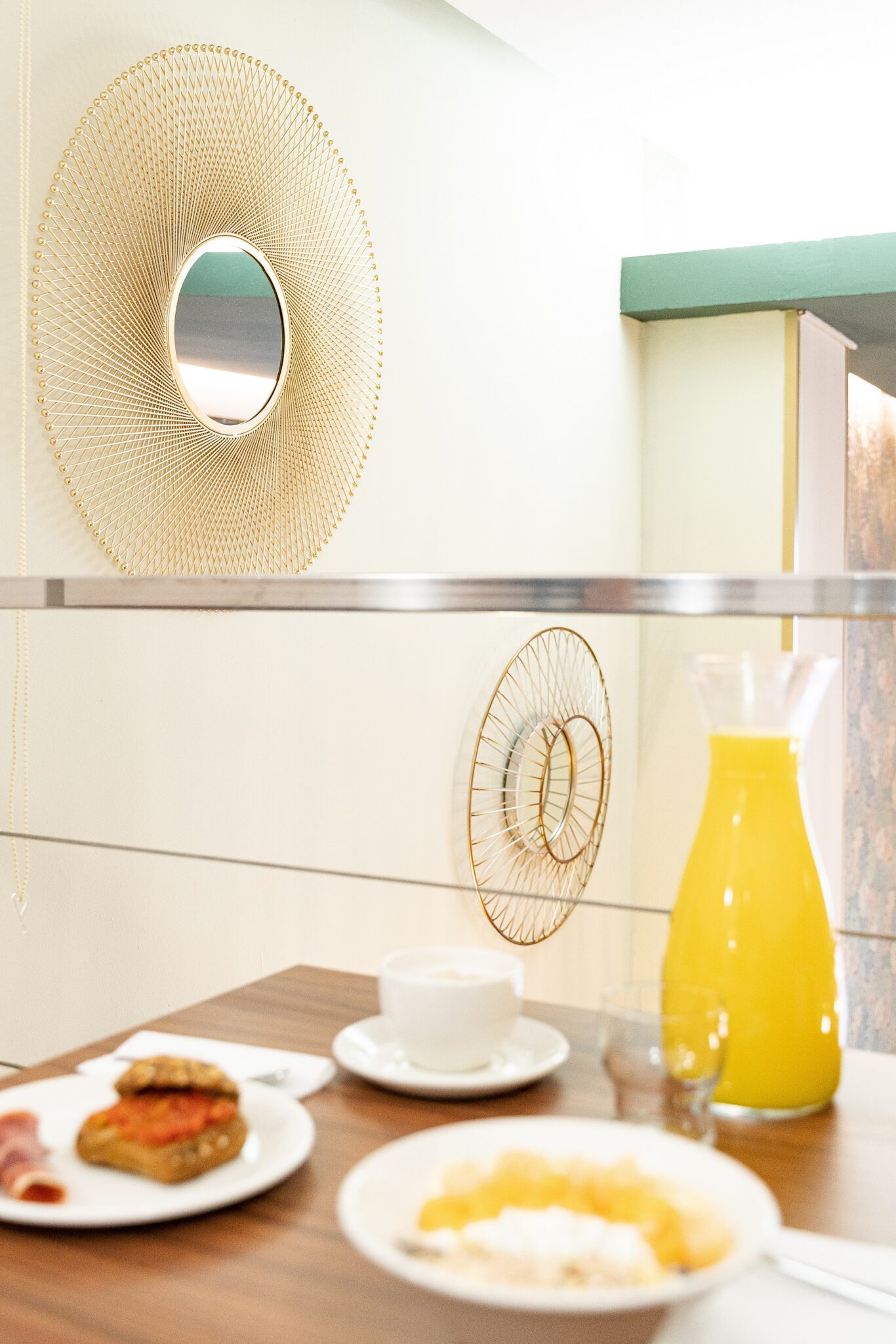 Sweet Hotel Continental by null