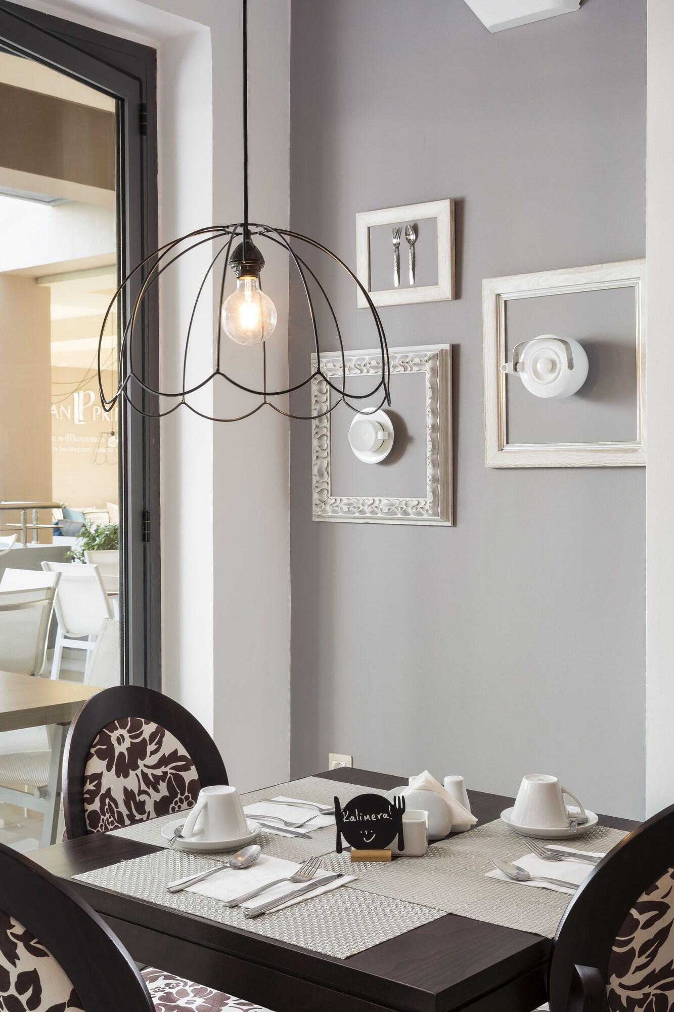 Libyan Princess by null