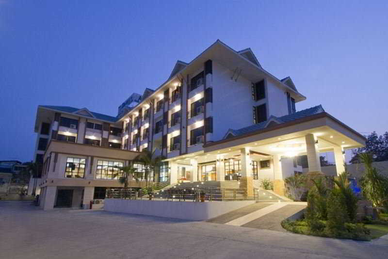 Ayara Grand Palace Hotel by null