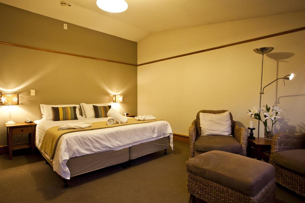 The Central Hotel Queenstown, A Naumi Chapter by null