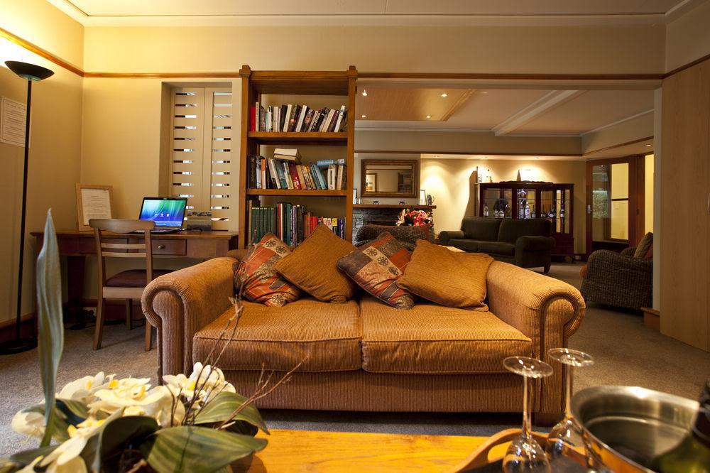 The Central Hotel Queenstown, A Naumi Chapter by null