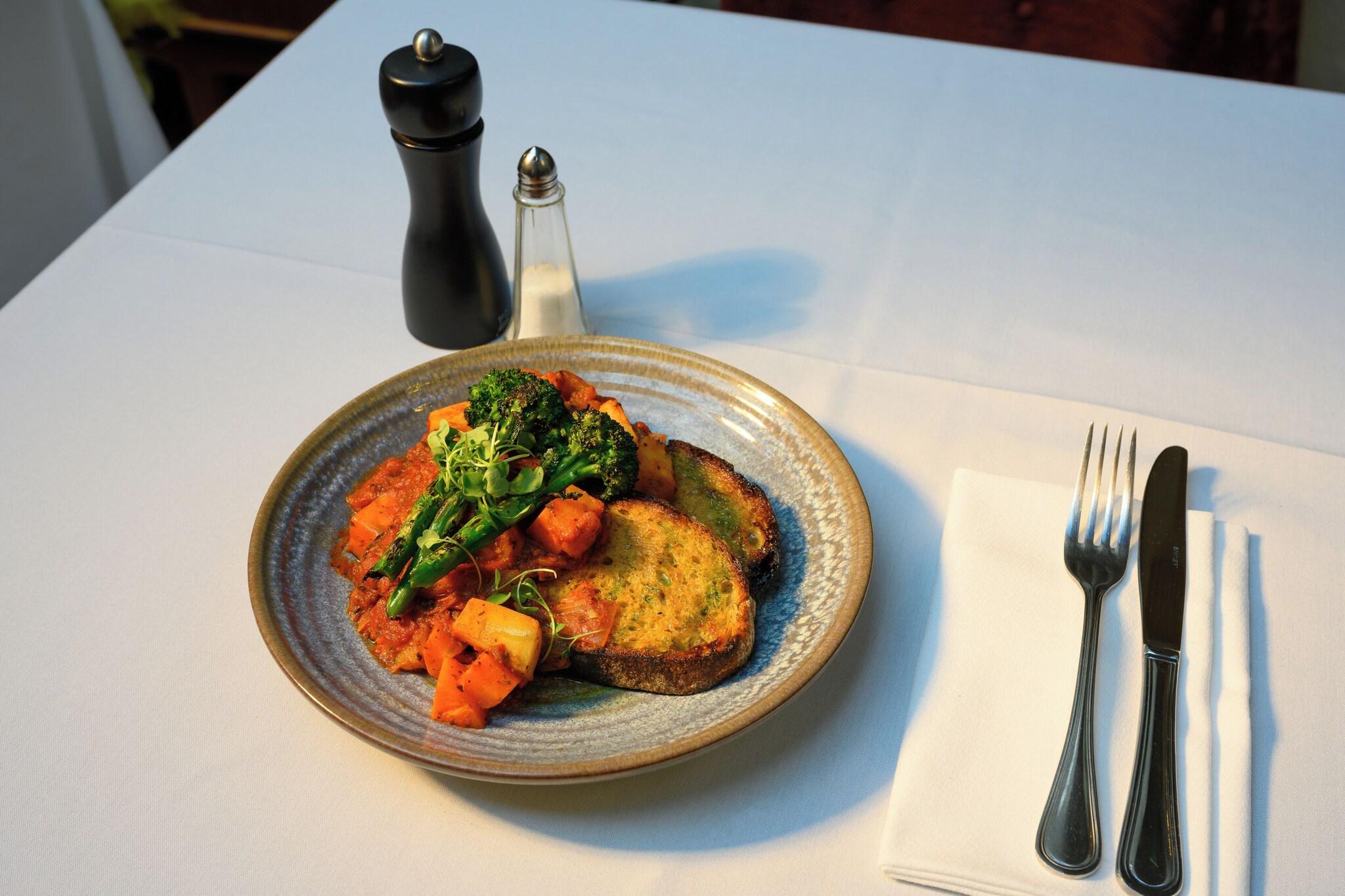 Hotel DeBrett by null