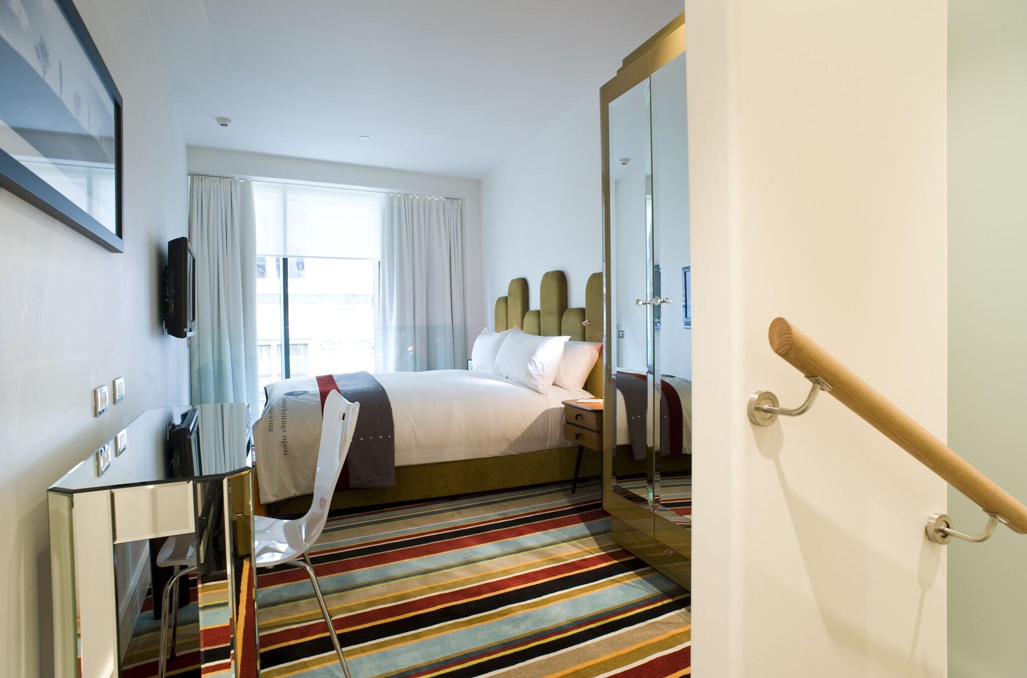 Hotel DeBrett by null