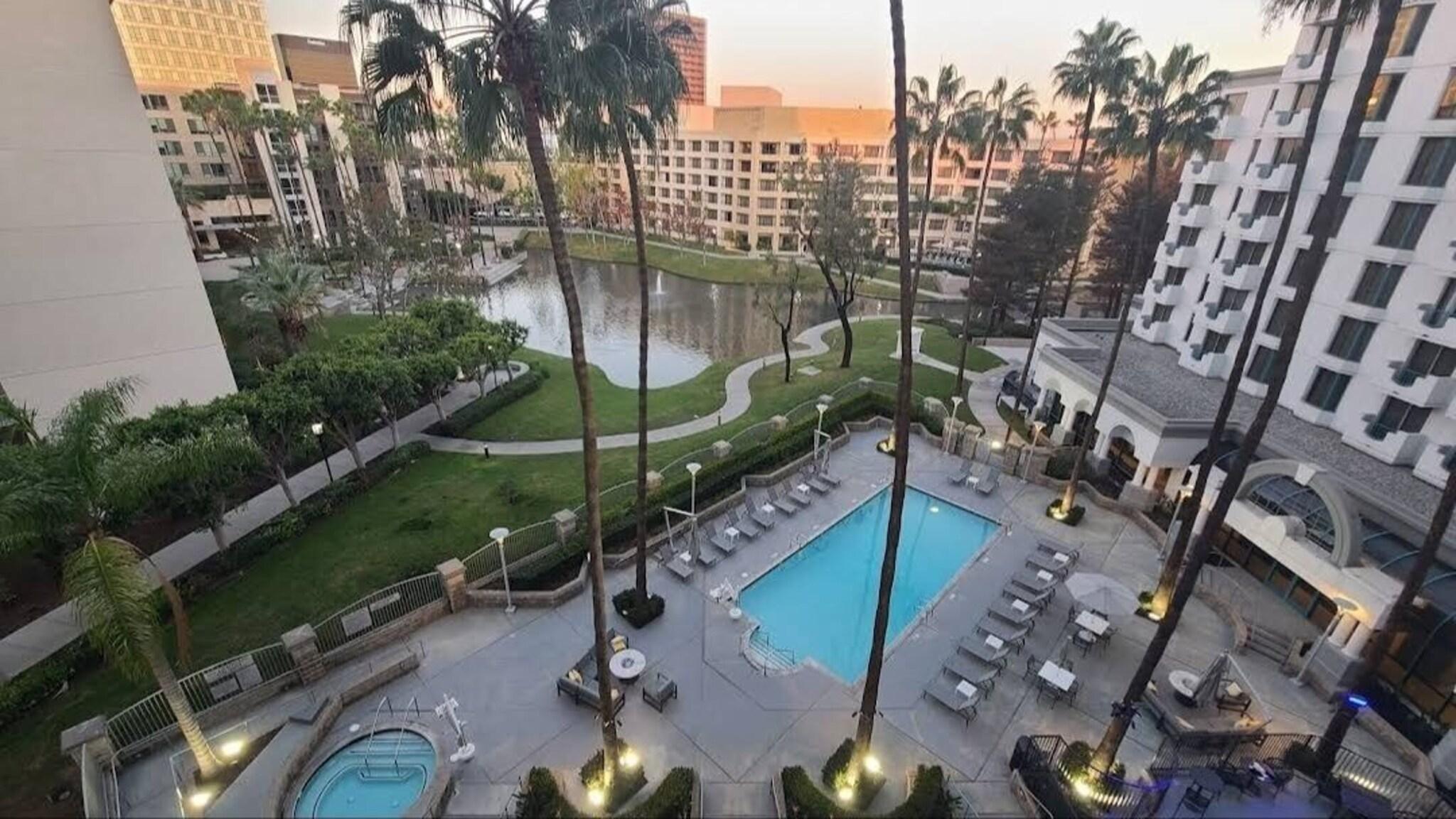Costa Mesa Marriott