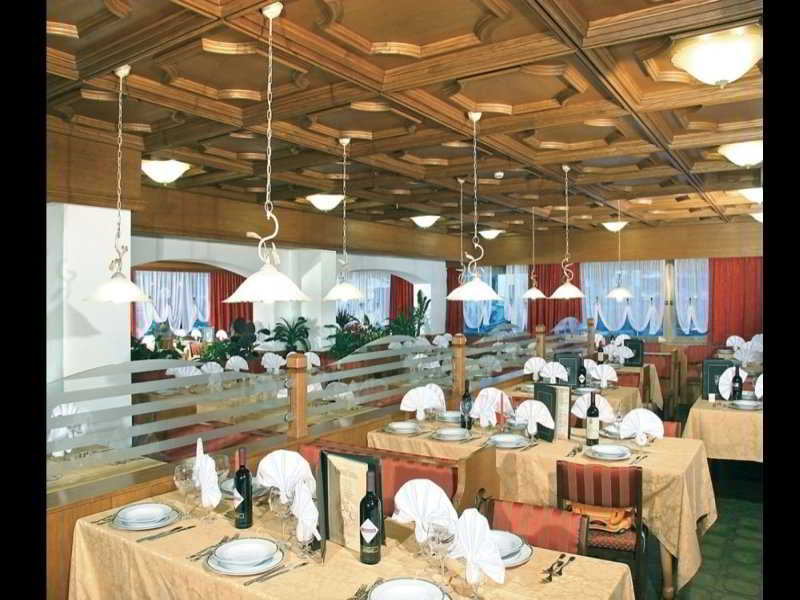Hotel & Club Grohmann Touring