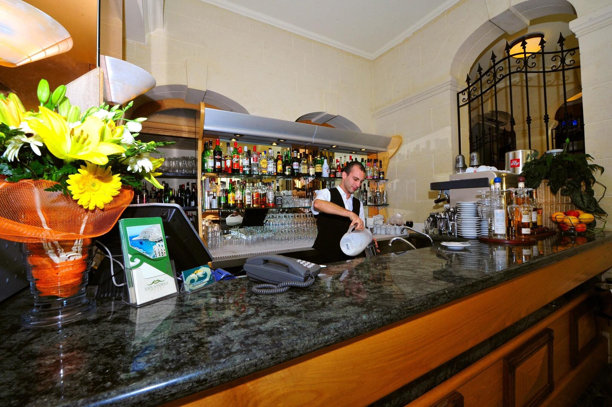 San Andrea Hotel by null