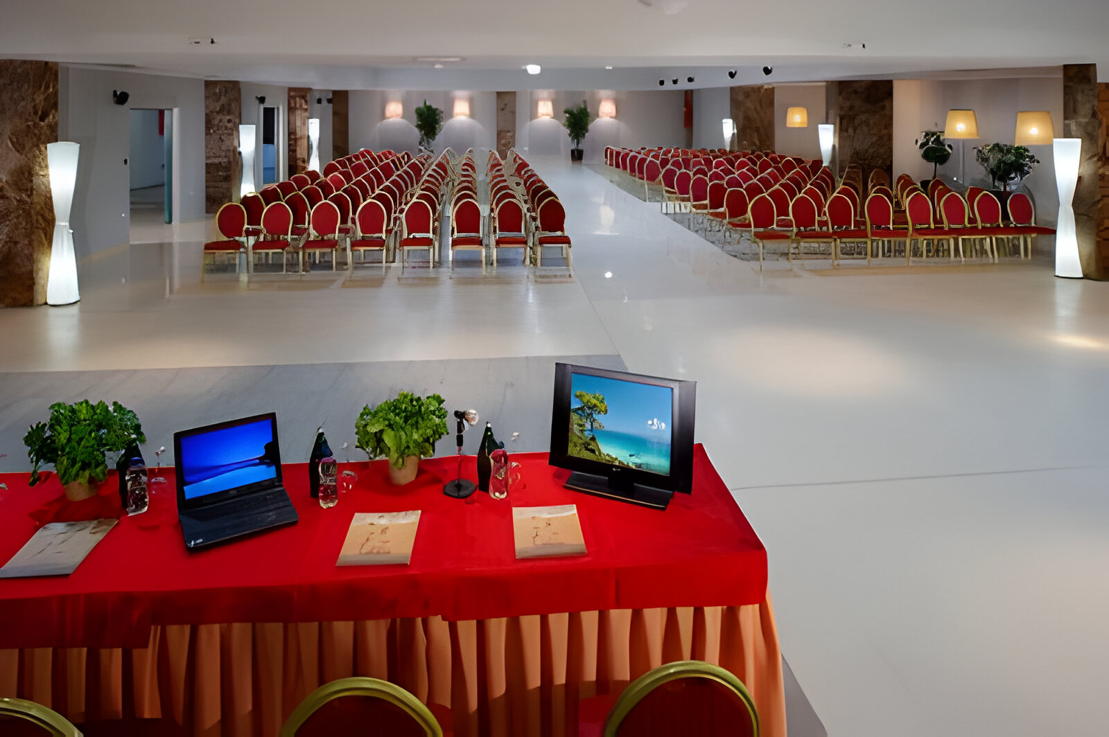 Istion Club & Spa - photo