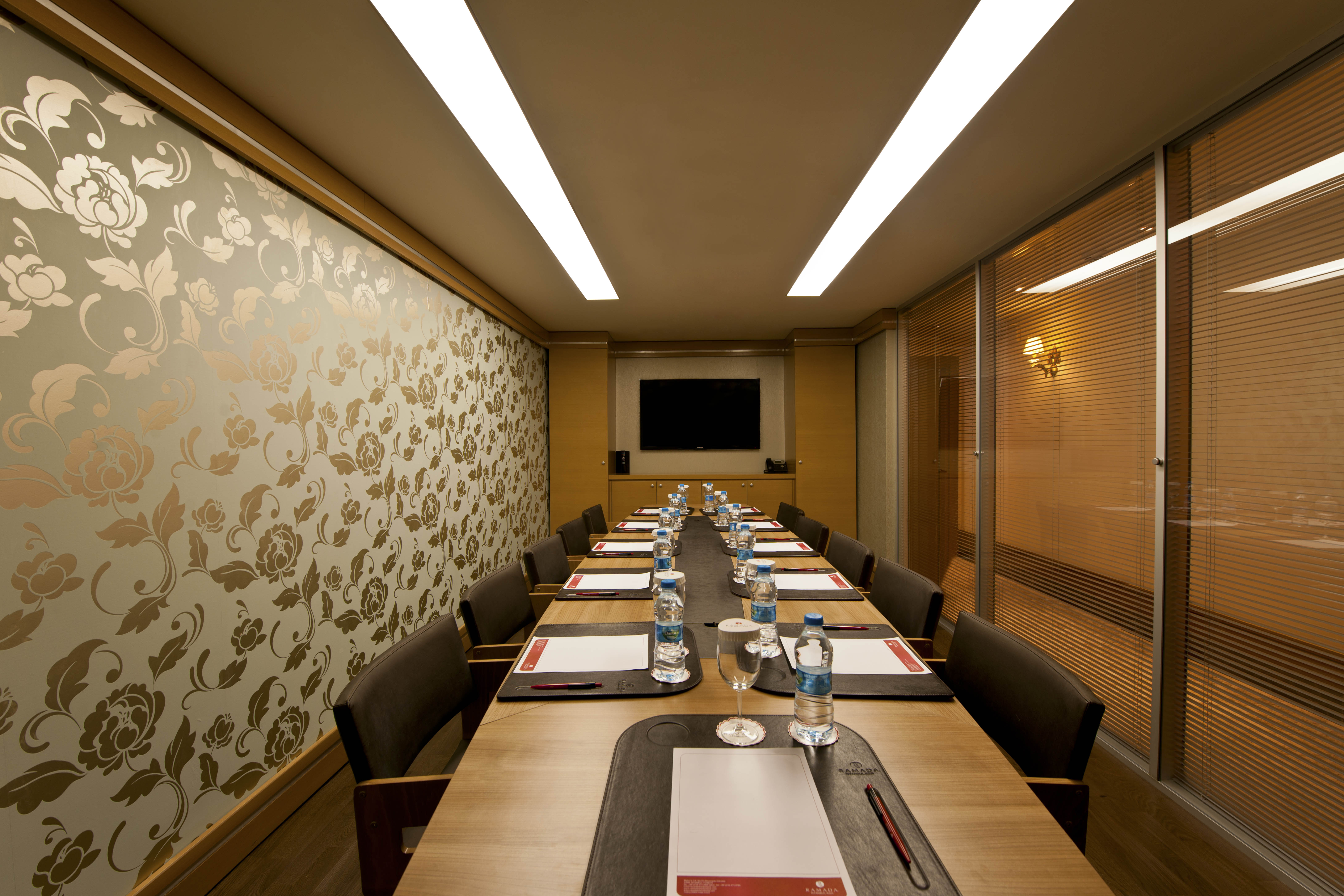 Ramada Asia Dubicated Aspera Altunizate