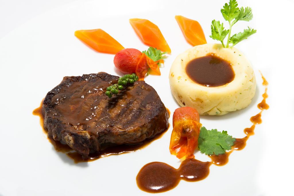 Angkor Pearl Hotel by null