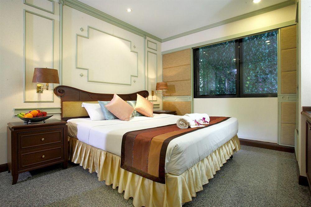 Majestic Suites, Khlong Toey